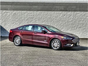 2017 Ford Fusion Energi SE